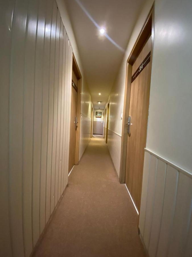 Hotel Airport Prime -Near Mumbai International Airport Andheri East Екстер'єр фото